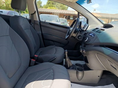 Chevrolet Spark 1.0 (16)
