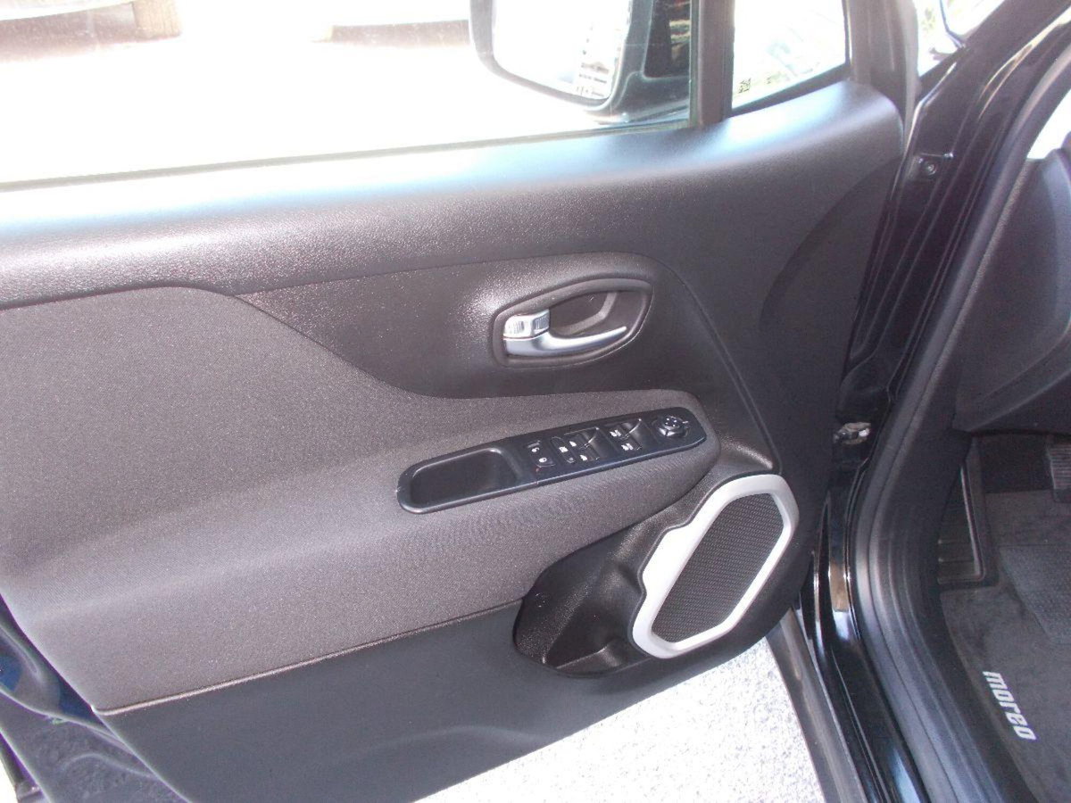 Jeep Renegade 1.4 T-Jet 120 CV GPL Longitude (10)