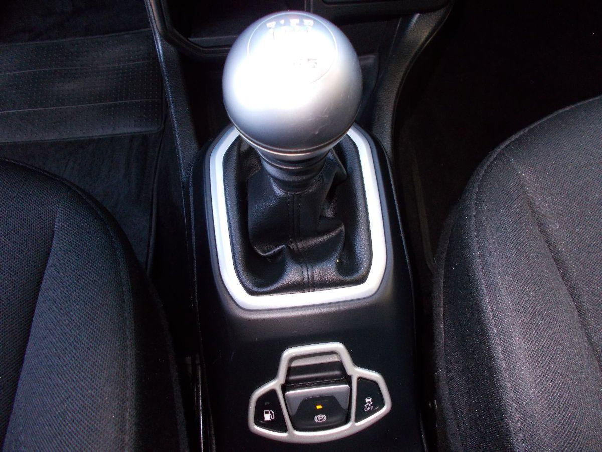 Jeep Renegade 1.4 T-Jet 120 CV GPL Longitude (16)