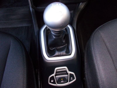Jeep Renegade 1.4 T-Jet 120 CV GPL Longitude (16)