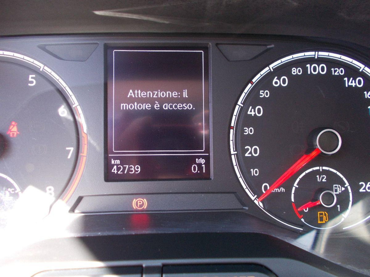 Volkswagen T-Cross 1.0 TSI Sport (13)