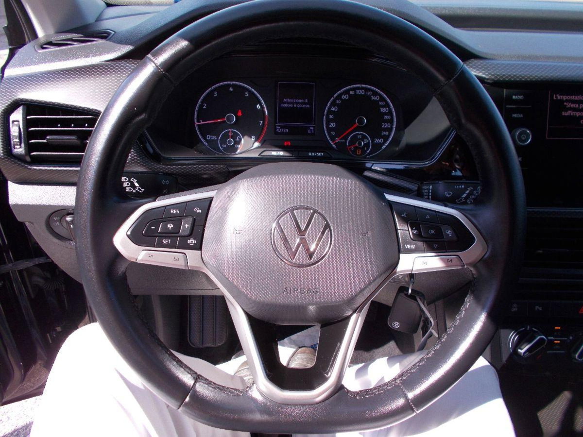 Volkswagen T-Cross 1.0 TSI Sport (14)