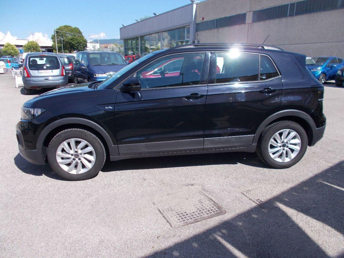 Volkswagen T-Cross 1.0 TSI Sport (2)
