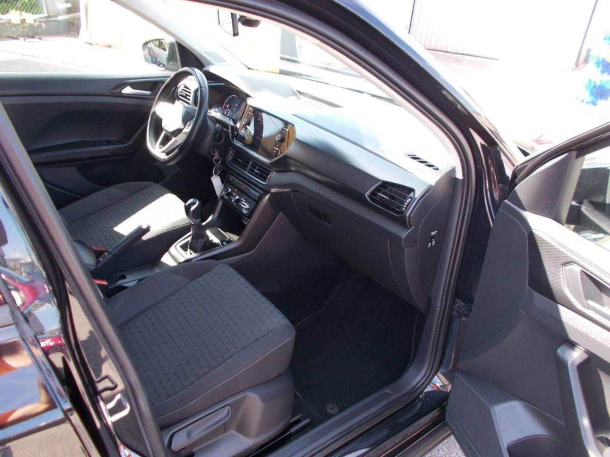 Volkswagen T-Cross 1.0 TSI Sport (5)