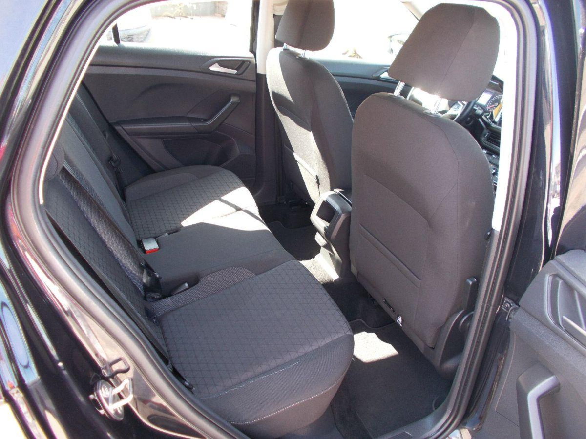 Volkswagen T-Cross 1.0 TSI Sport (6)