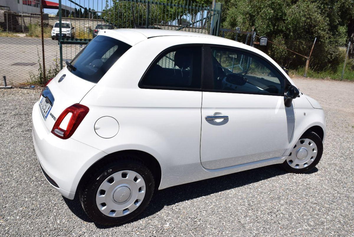 Fiat 500 1.0 Hybrid Red (17)