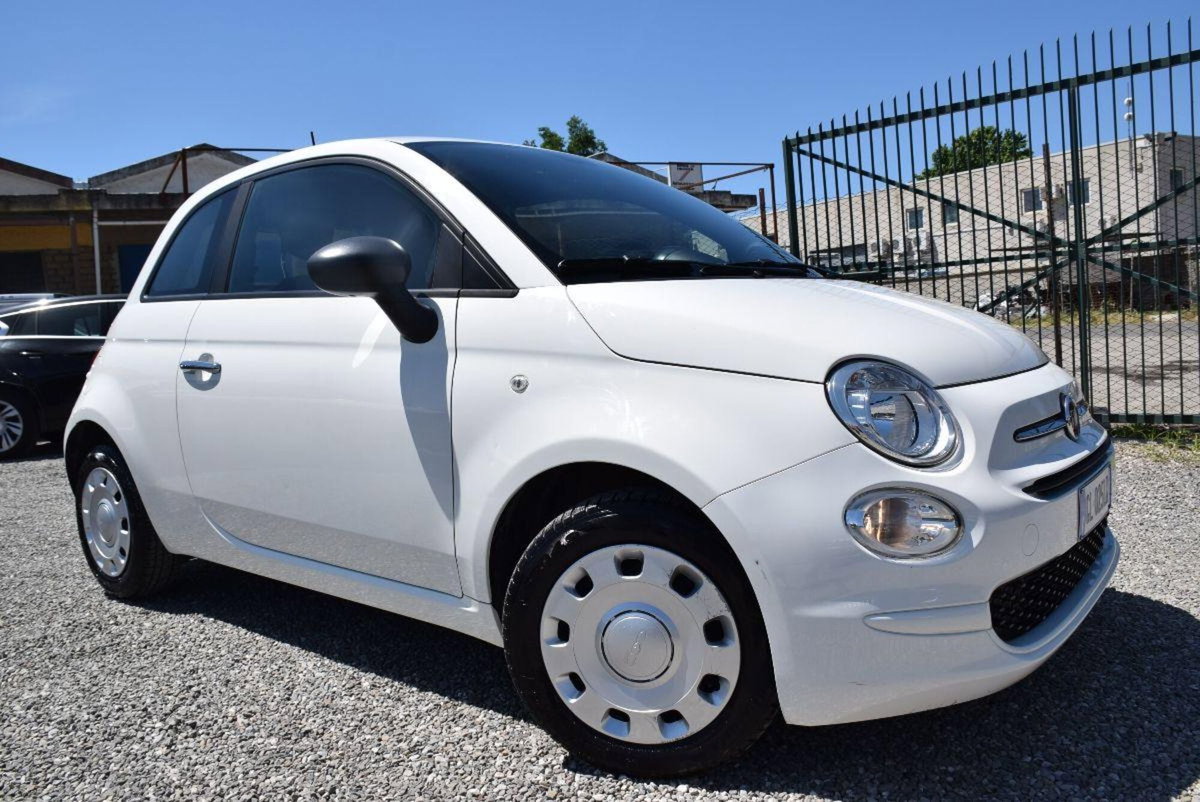 Fiat 500 1.0 Hybrid Red (2)