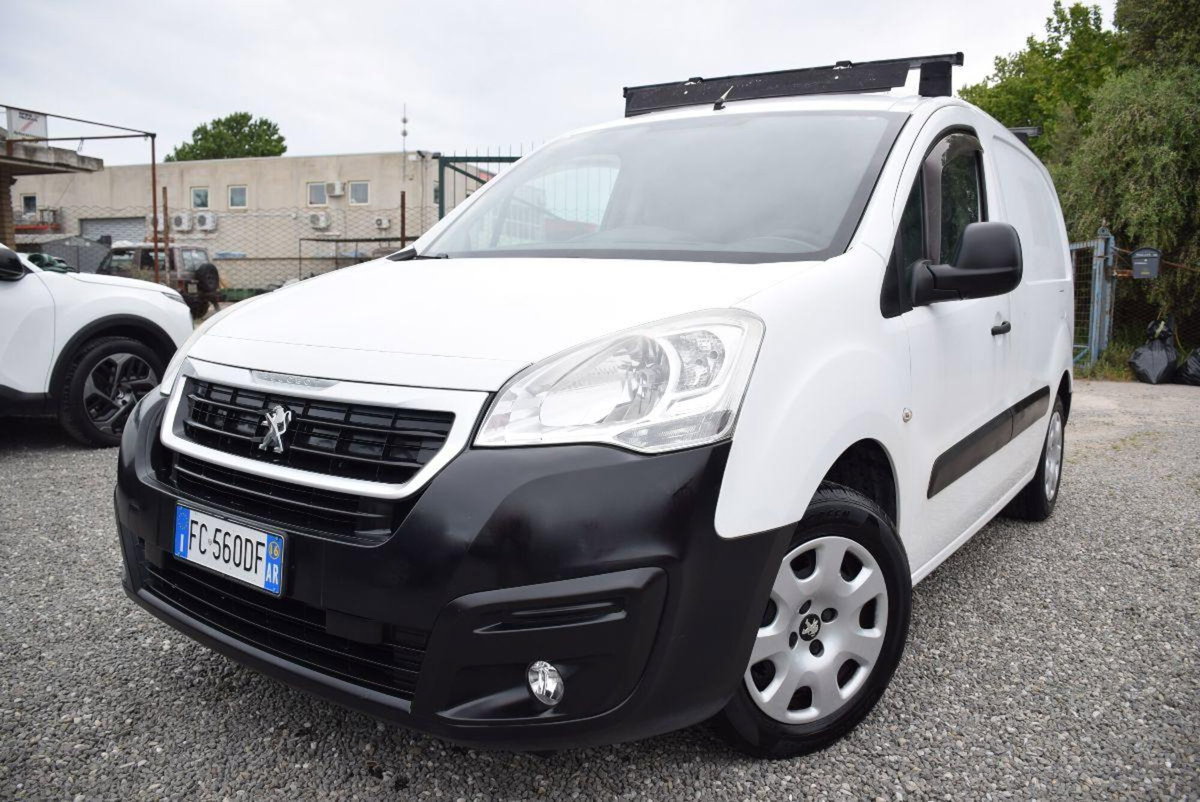 Peugeot Partner BlueHDi 100 Active (4)