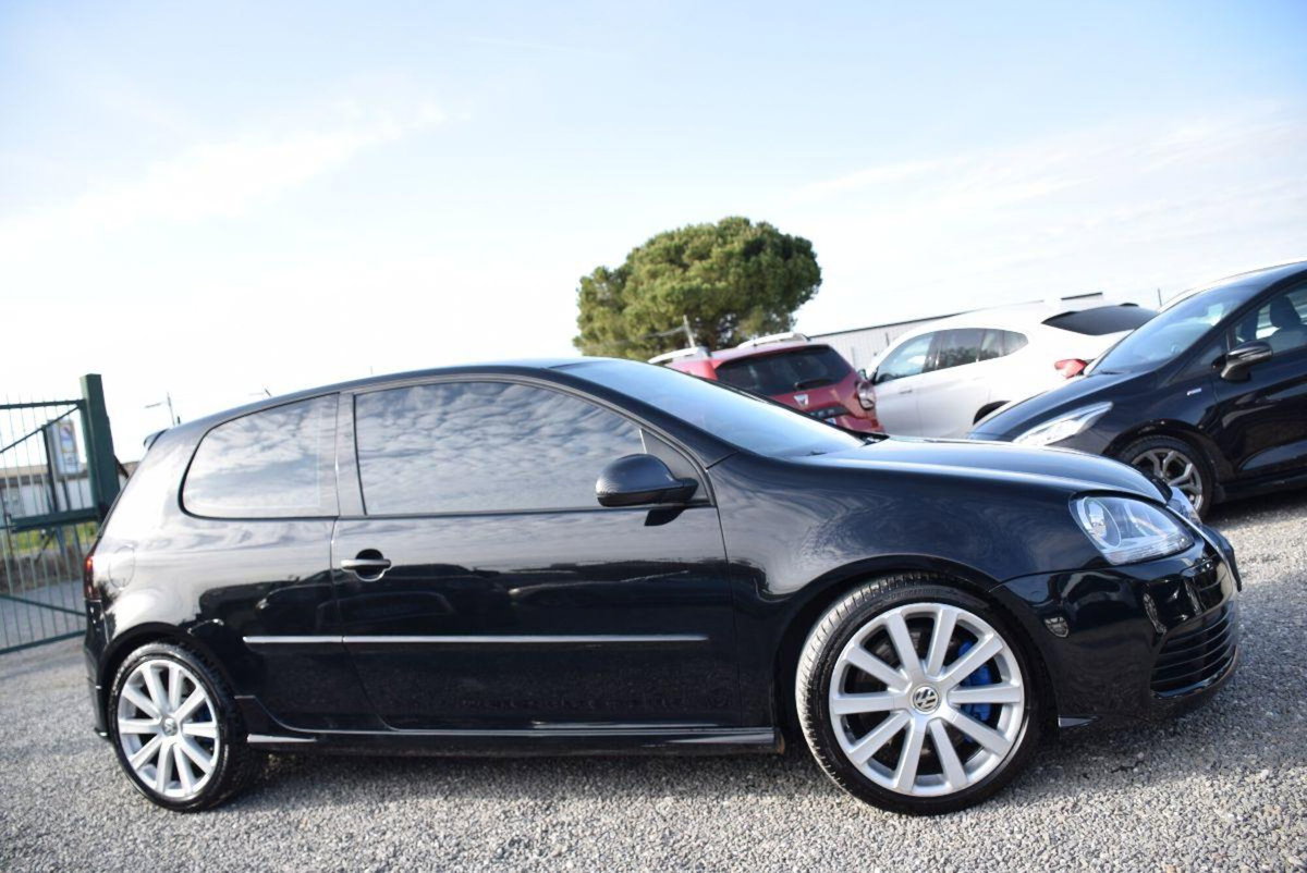 Volkswagen Golf 3.2 VR6 4mot. 3p. DSG R32 (12)