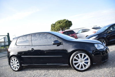 Volkswagen Golf 3.2 VR6 4mot. 3p. DSG R32 (12)