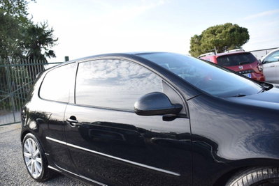 Volkswagen Golf 3.2 VR6 4mot. 3p. DSG R32 (13)