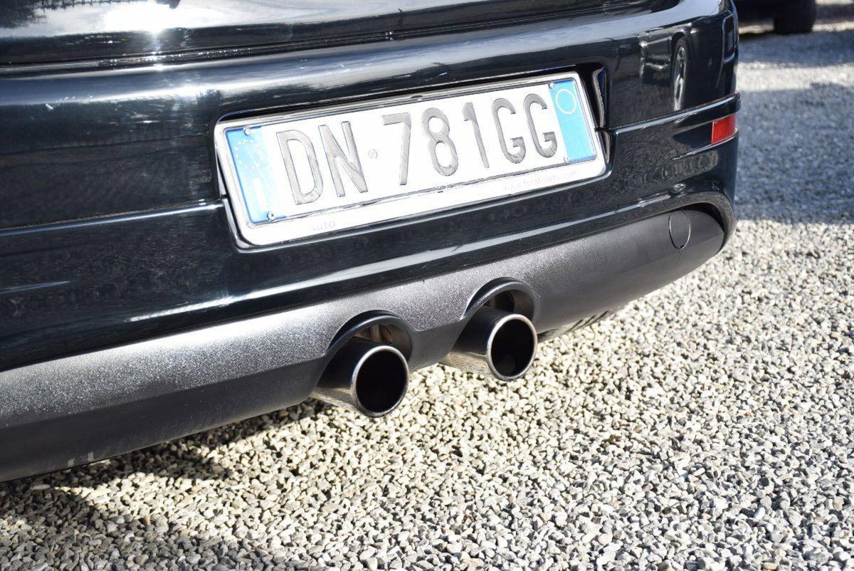 Volkswagen Golf 3.2 VR6 4mot. 3p. DSG R32 (20)