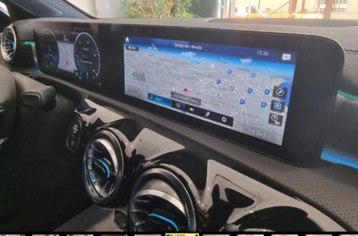 Mercedes-Benz Classe A 180 d Premium (9)