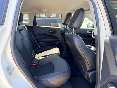 Jeep Compass 1.6 Multijet II 2WD Limited (12)