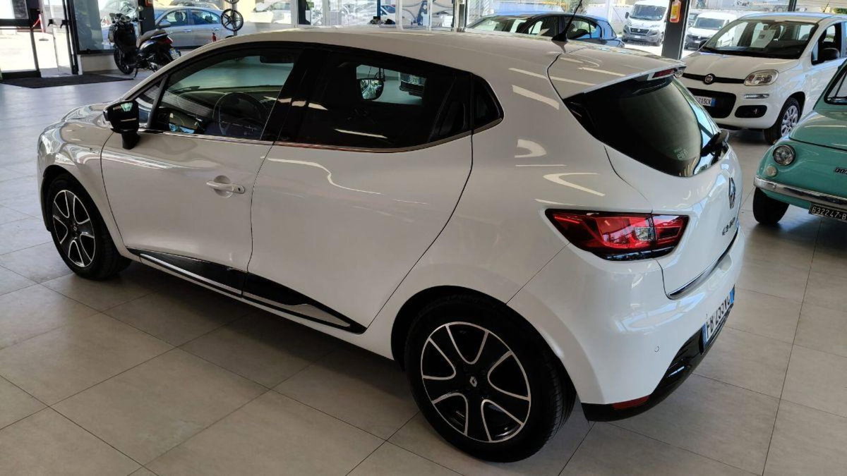 Renault Clio Sporter dCi 8V 75CV Start&Stop Energy Duel (9)