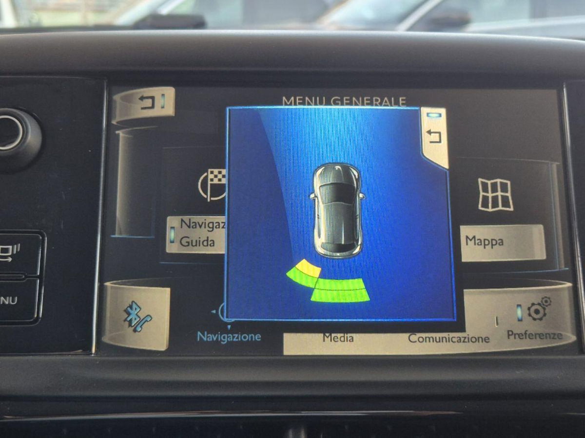 Peugeot 208 HDi 68 CV 5 porte Allure (16)