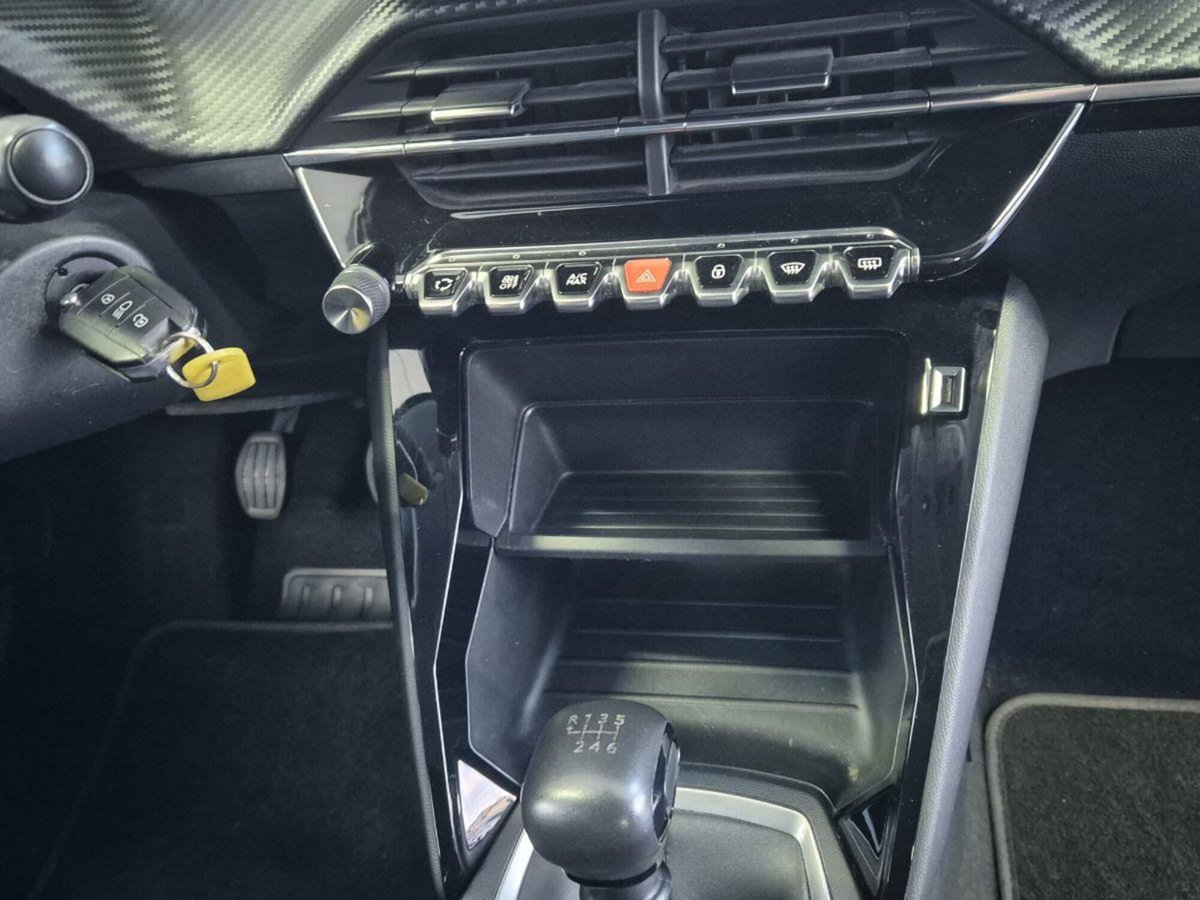 Peugeot 208 BlueHDi 100 Stop&Start 5 porte Allure (10)