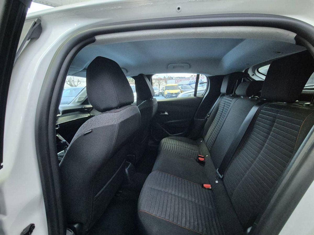 Peugeot 208 BlueHDi 100 Stop&Start 5 porte Allure (6)