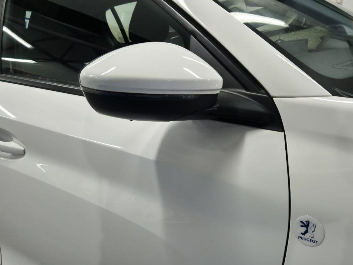 Peugeot 208 BlueHDi 100 Stop&Start 5 porte Allure (7)