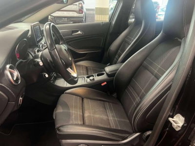 Mercedes-Benz Classe A 180 CDI Dark Night Edition (7)