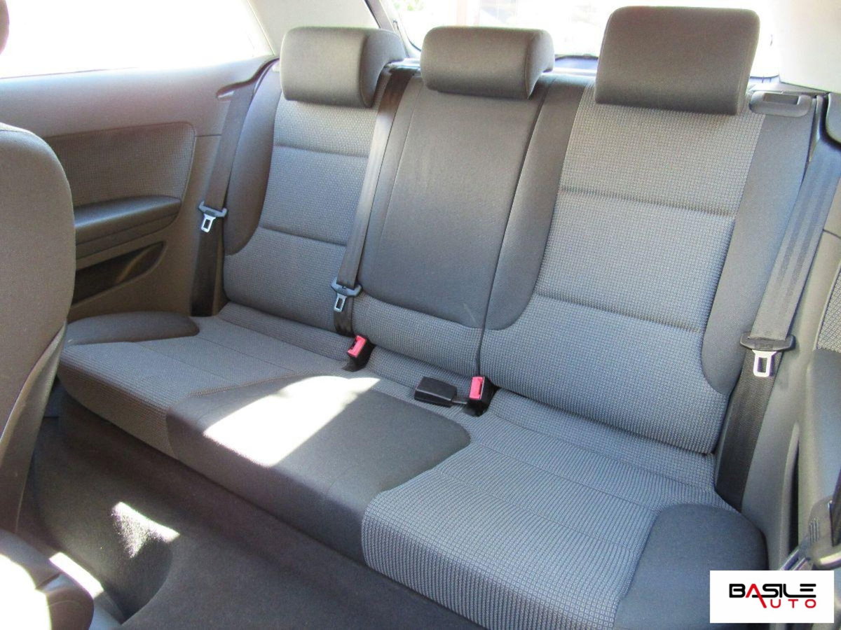 Audi A3 1.6 Ambiente (12)