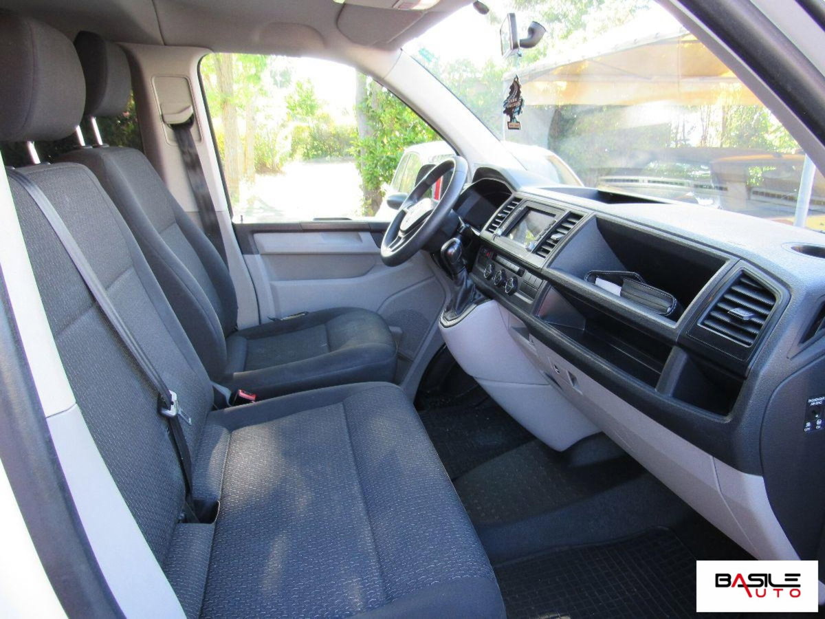 Volkswagen Veicoli Commerciali Caravelle 2.0 TDI 150CV DSG PC Trendline (10)