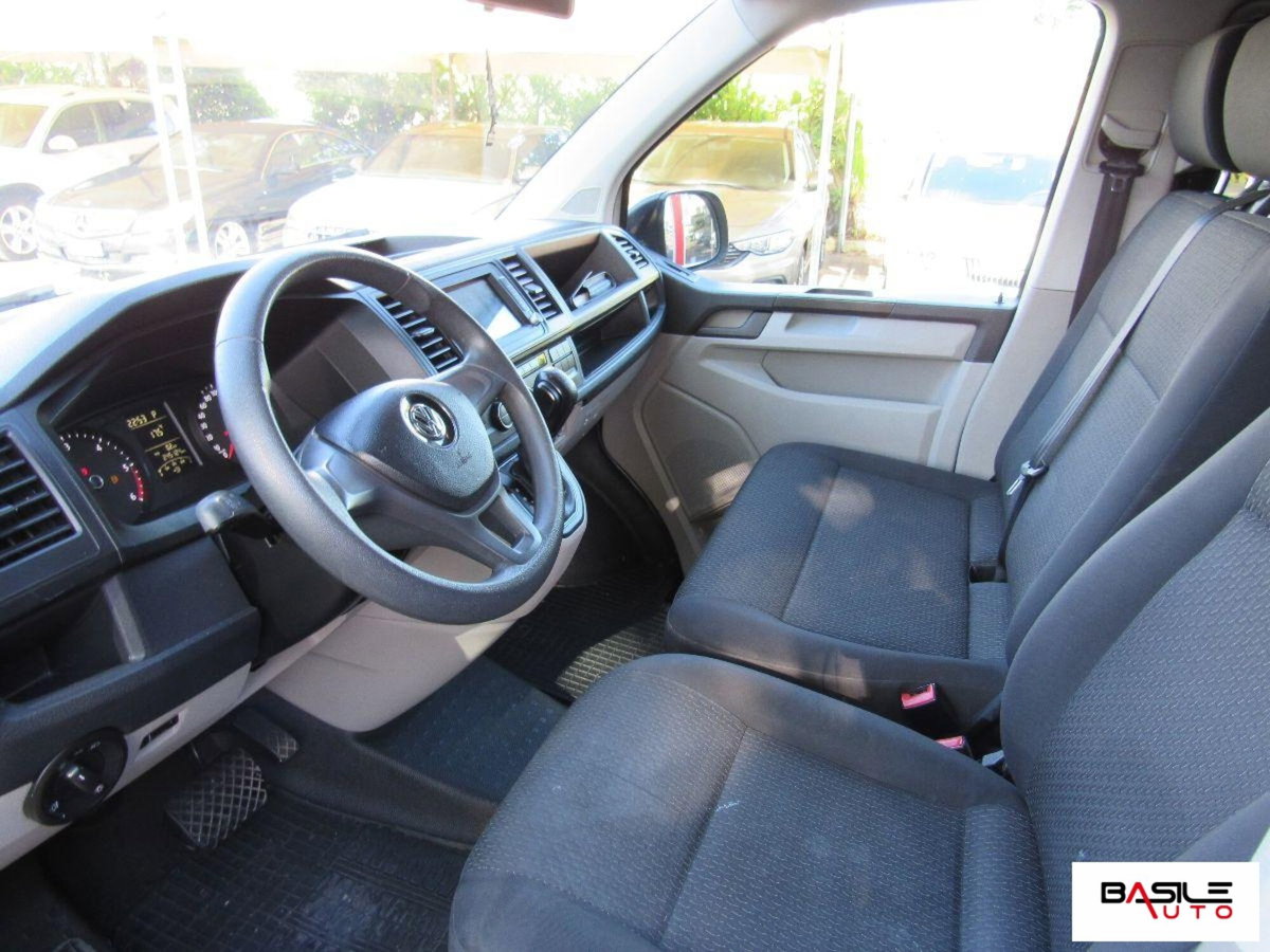 Volkswagen Veicoli Commerciali Caravelle 2.0 TDI 150CV DSG PC Trendline (8)