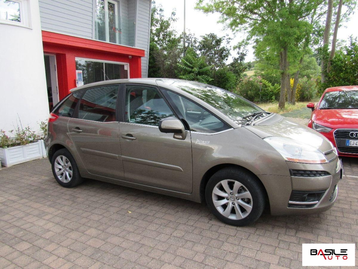 Citroen C4 Gran Picasso 1.6 HDi 110 FAP CMP6 Exclusive Style (3)