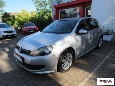 Volkswagen Golf 1.6 TDI DPF 5p. Highline (2)