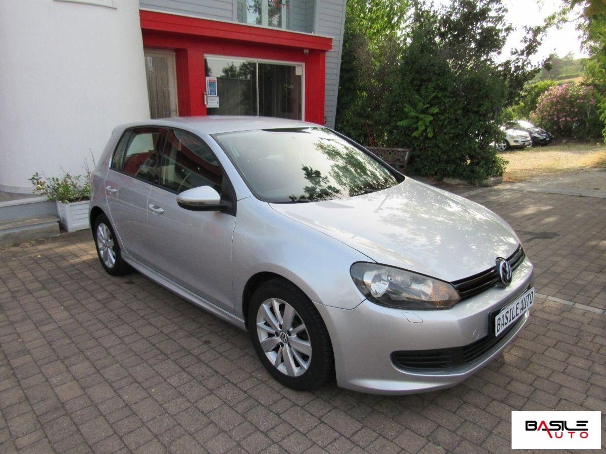 Volkswagen Golf 1.6 TDI DPF 5p. Highline (3)