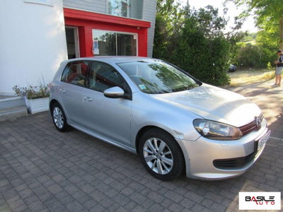 Volkswagen Golf 1.6 TDI DPF 5p. Highline (3)