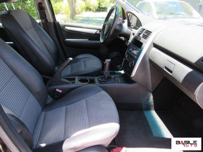 Mercedes-Benz Classe A 180 CDI Avantgarde (9)