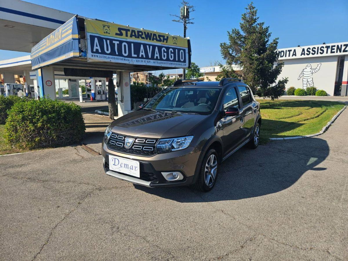 Dacia Sandero Stepway 1.5 dCi 90CV (2)