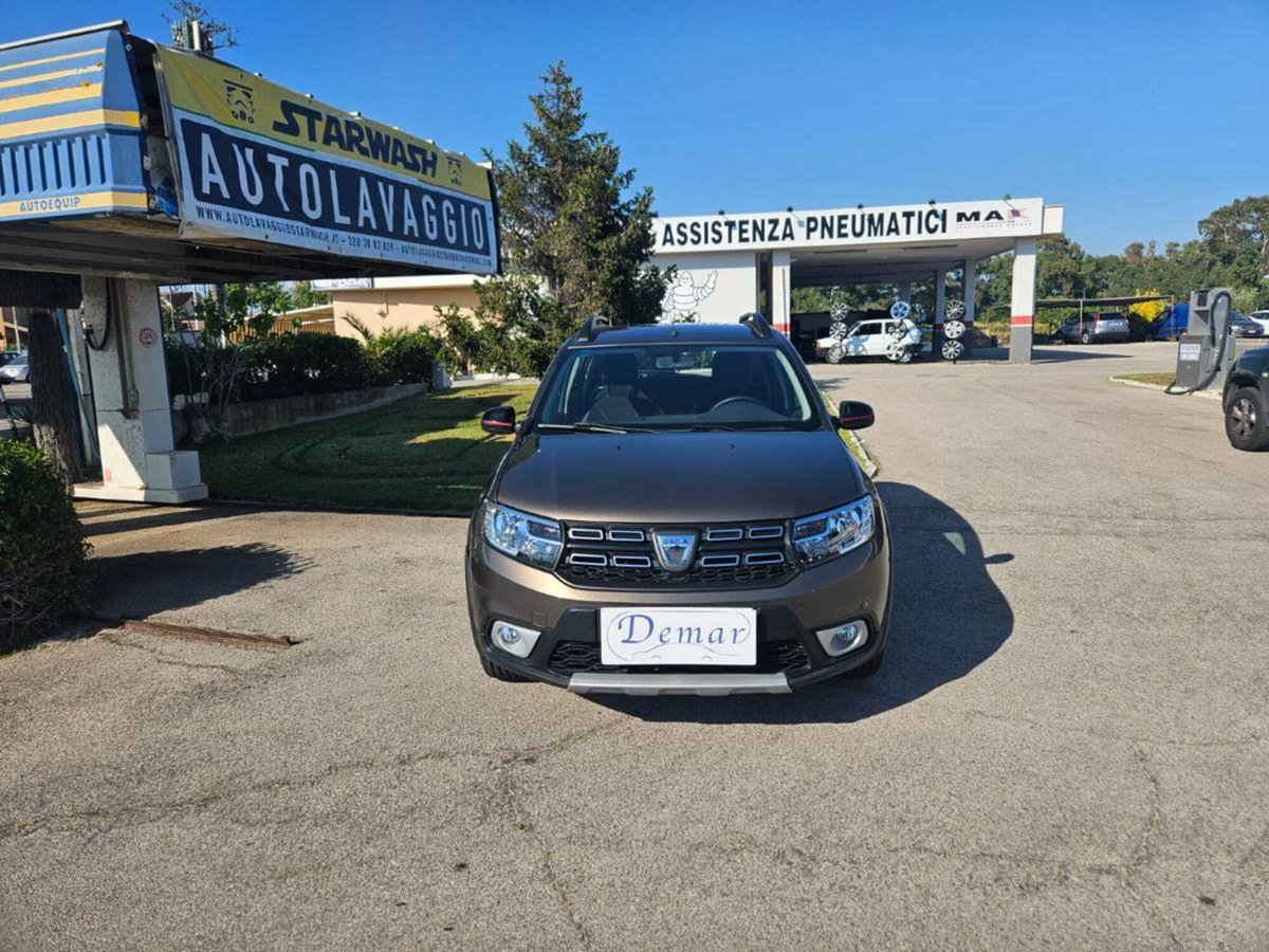 Dacia Sandero Stepway 1.5 dCi 90CV (3)
