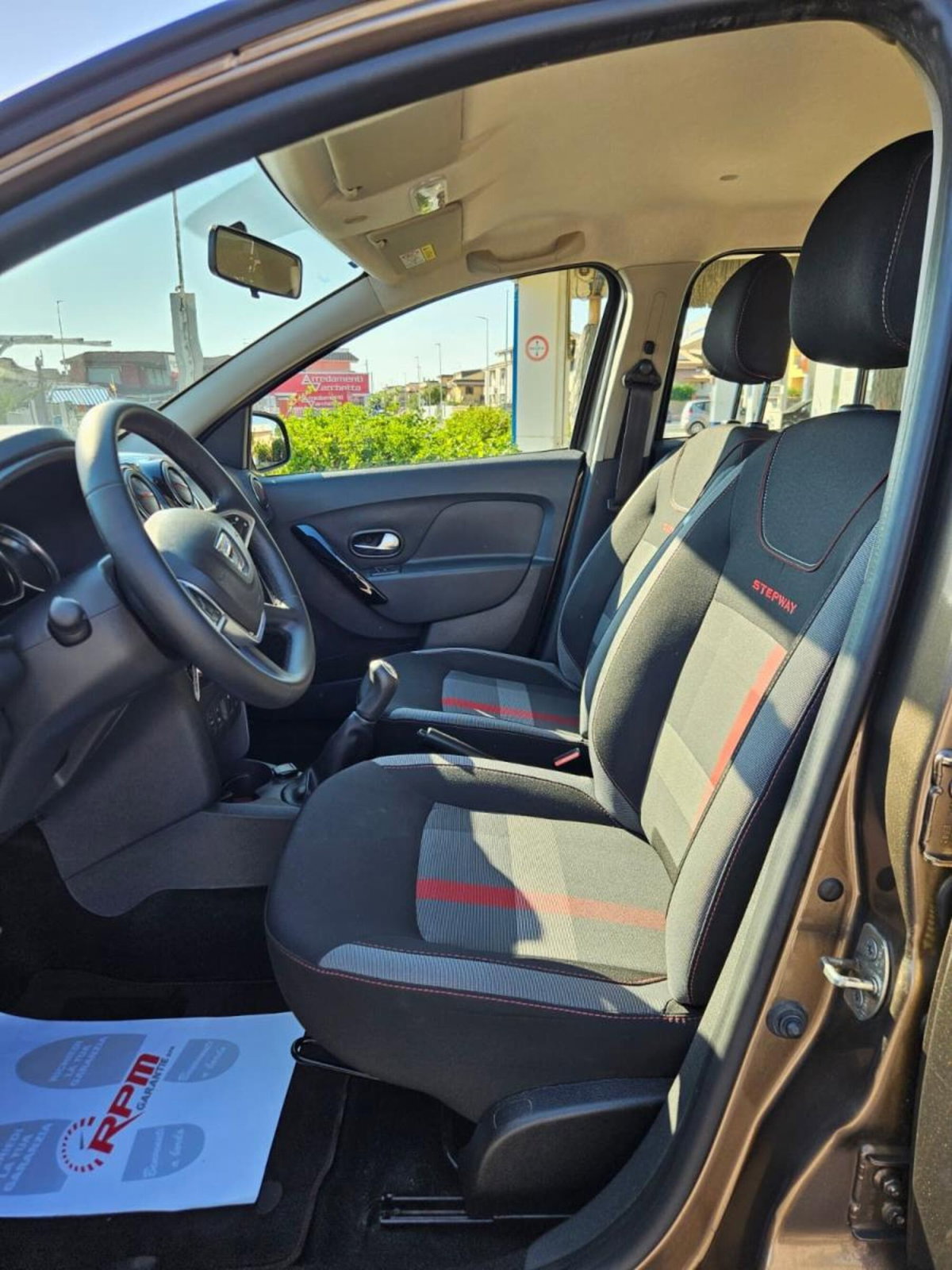 Dacia Sandero Stepway 1.5 dCi 90CV (9)
