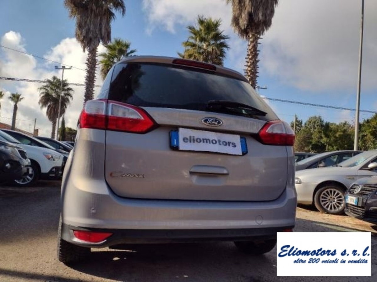 Ford C-Max 2.0 TDCi 163CV Titanium (13)