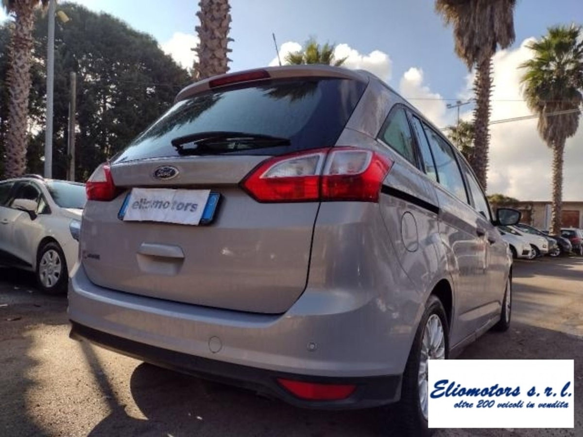Ford C-Max 2.0 TDCi 163CV Titanium (2)