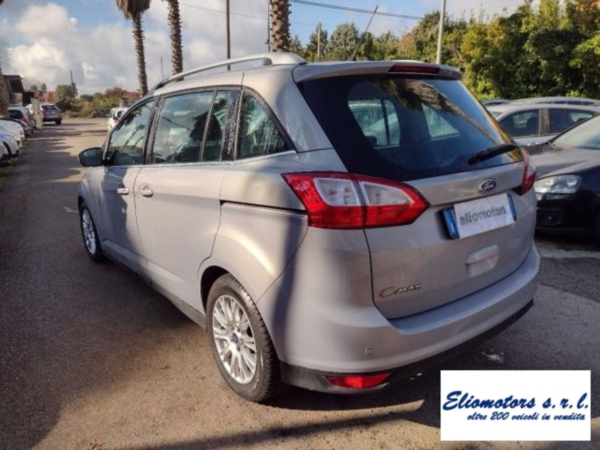 Ford C-Max 2.0 TDCi 163CV Titanium (8)