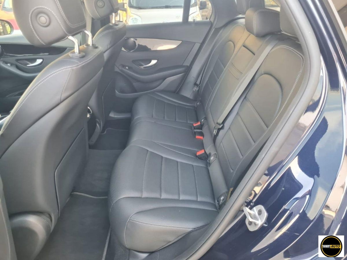 Mercedes-Benz GLC SUV 300 e 4Matic EQ-Power Business (17)