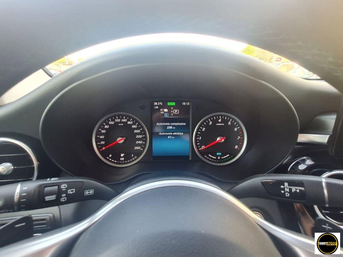 Mercedes-Benz GLC SUV 300 e 4Matic EQ-Power Business (18)