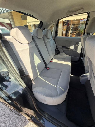Citroen C3 1.1 airdream Elegance (17)