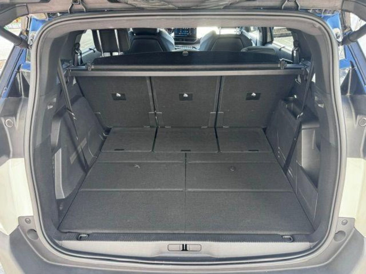 Peugeot 5008 1.5 bluehdi GT s&s 130cv eat8 (13)