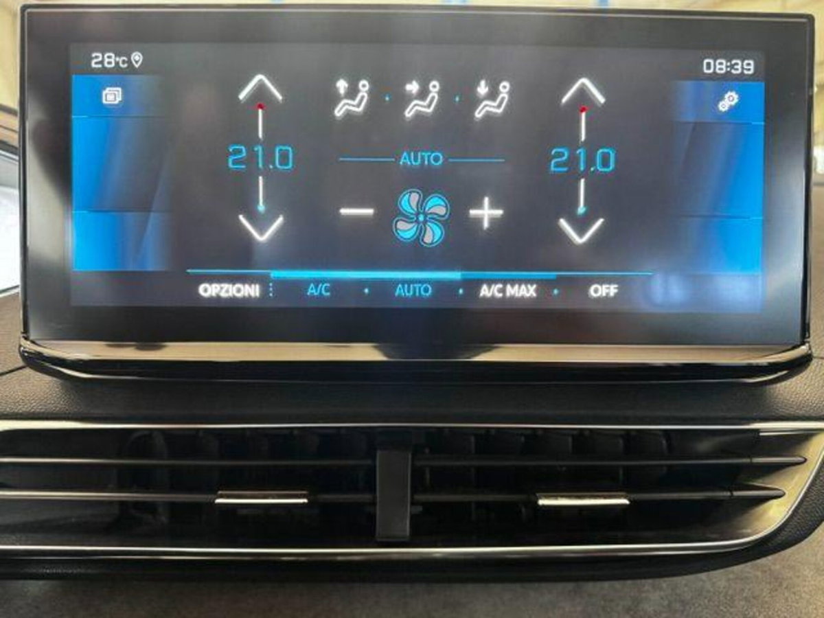 Peugeot 5008 1.5 bluehdi GT s&s 130cv eat8 (20)