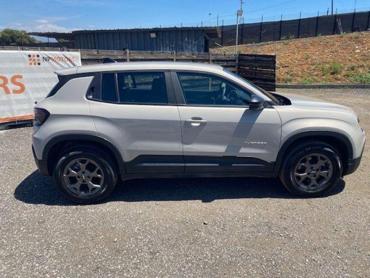 Jeep Avenger 1.2 turbo Longitude fwd 100cv (13)