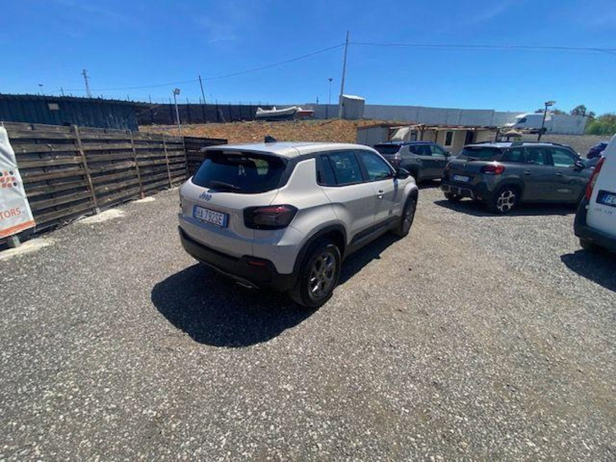 Jeep Avenger 1.2 turbo Longitude fwd 100cv (4)