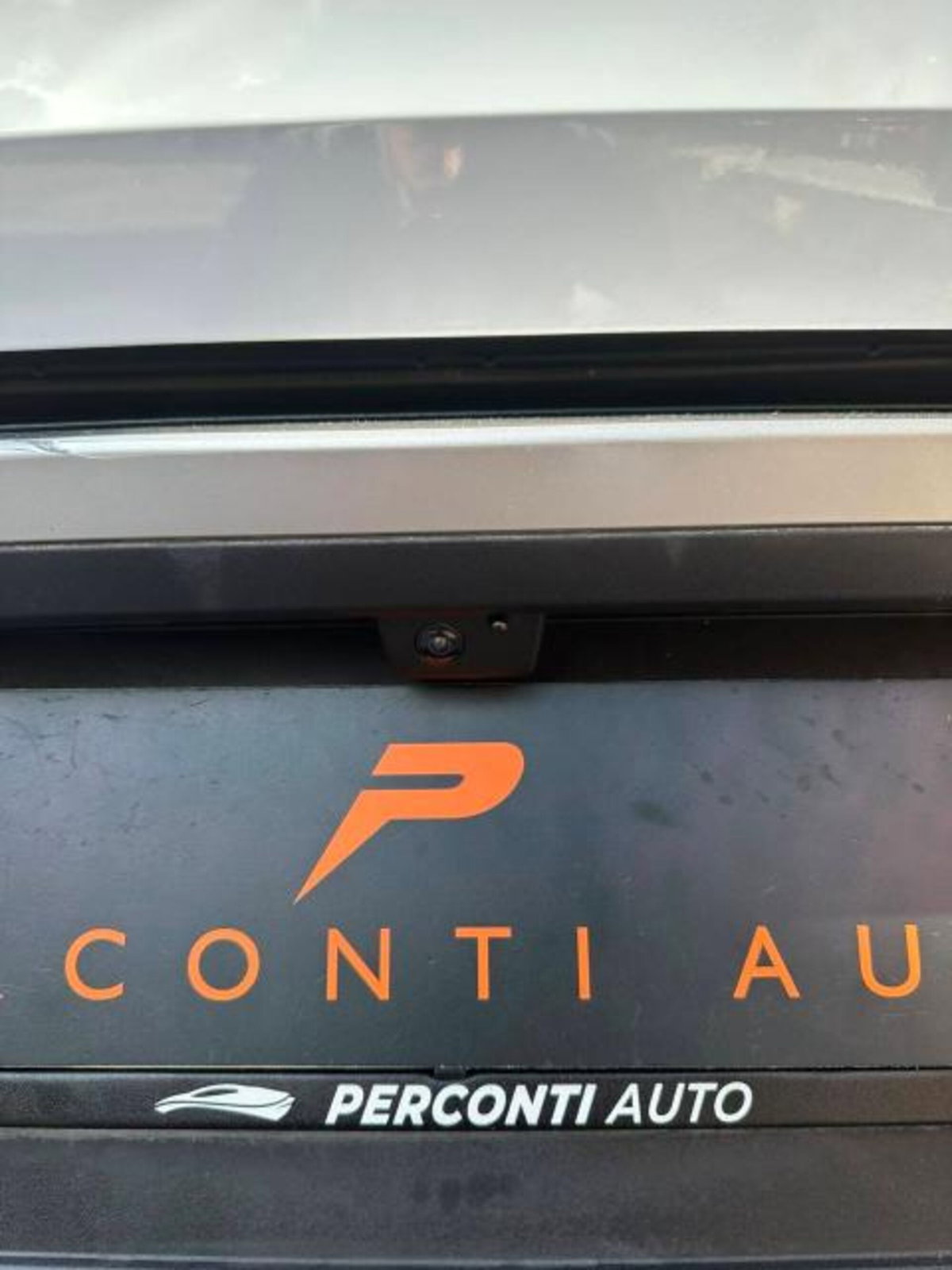 Peugeot 3008 HYbrid4 (12)