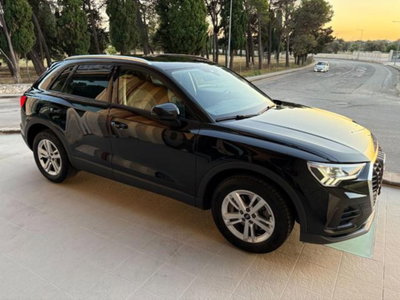 Audi Q3 35 TDI quattro S tronic Business (3)