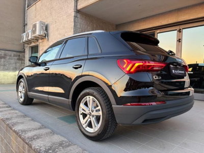 Audi Q3 35 TDI quattro S tronic Business (8)