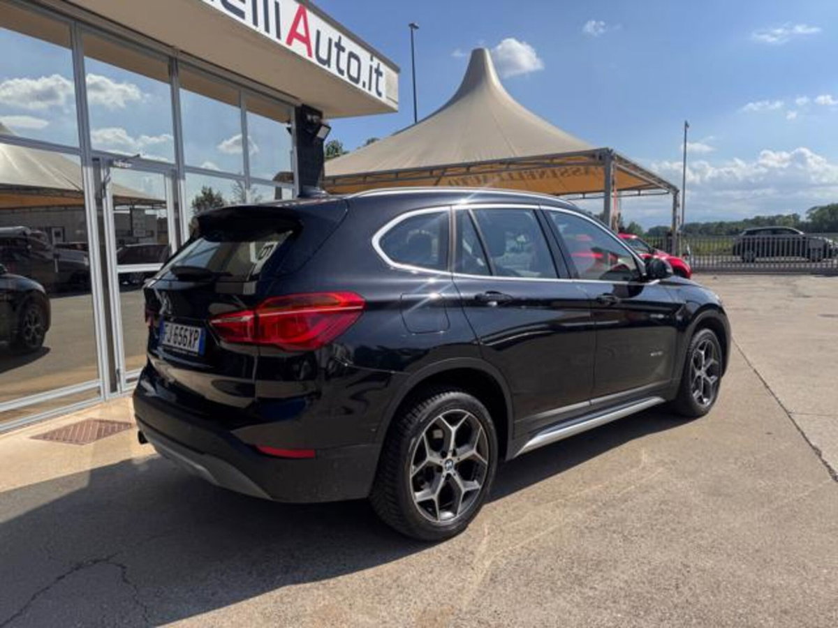BMW X1 sDrive18i X Line (3)