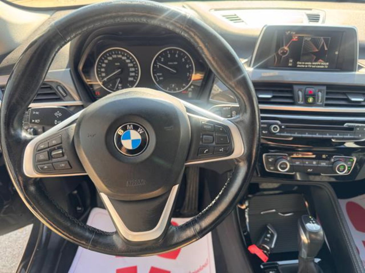 BMW X1 sDrive18i X Line (8)